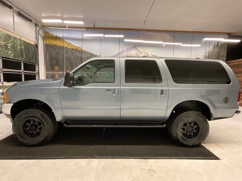 2001 Ford Excursion XLT SUV 4X4 / 7.3L DIESEL / LIFTED / 158,000 MILES  / LOCAL SUV / RUST FREE / LIFTED w. 35 " TOYO OPEN COUNTRY / 3RD ROW SEAT / Excel Cond - Photo 3 - Gladstone, OR 97027