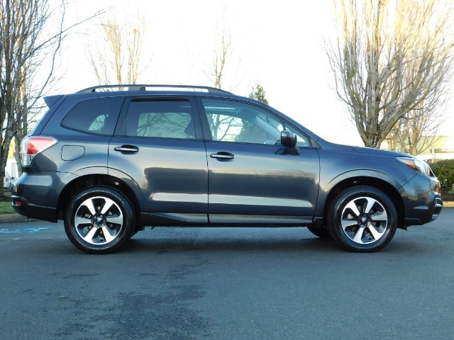 2017 Subaru Forester 2.5i Premium / Sport Utility / AWD / Panoramic Sun   - Photo 4 - Portland, OR 97217