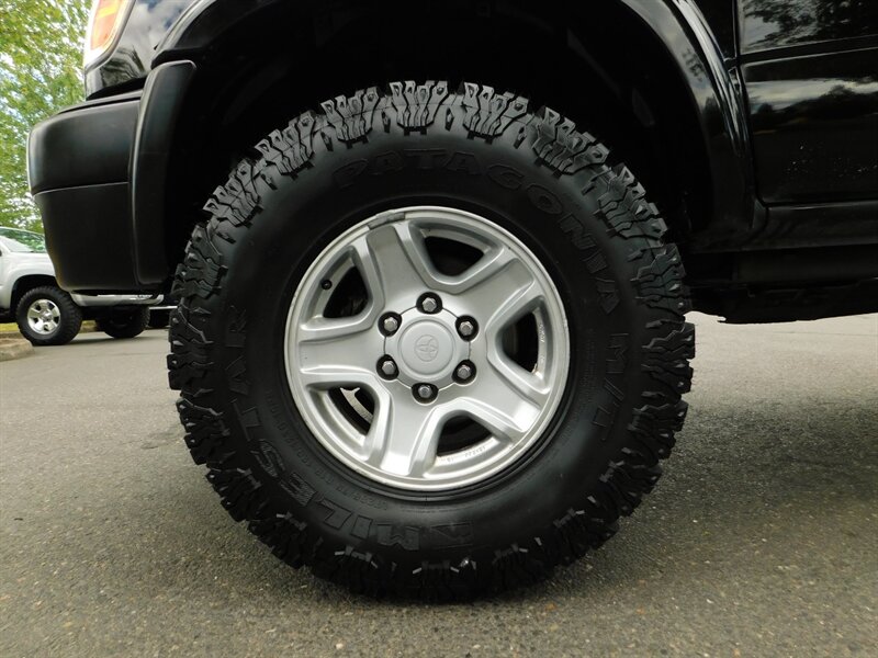 2000 Toyota 4Runner SR5 4X4 V6 3.4L / NEW MUD TIRES / NEW LIFT   - Photo 40 - Portland, OR 97217