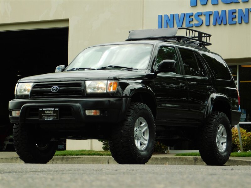 2000 Toyota 4Runner SR5 4X4 V6 3.4L / NEW MUD TIRES / NEW LIFT   - Photo 1 - Portland, OR 97217