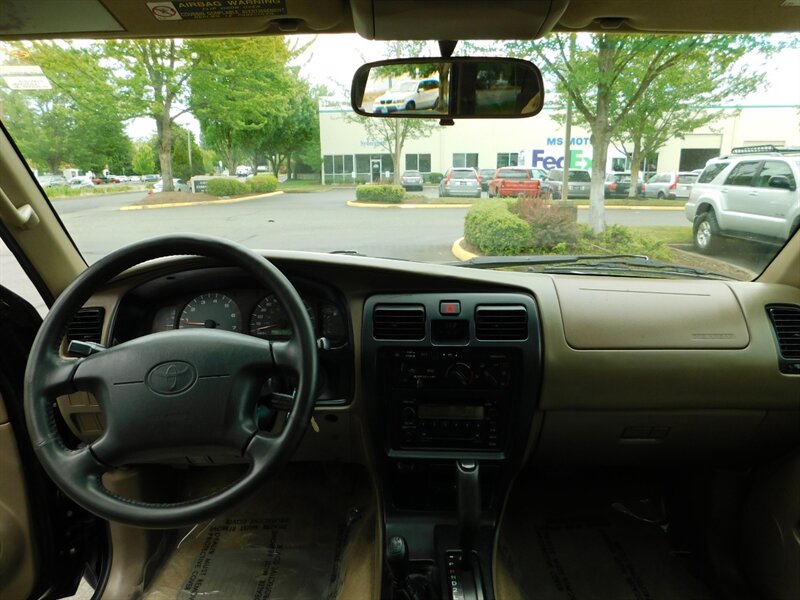 2000 Toyota 4Runner SR5 4X4 V6 3.4L / NEW MUD TIRES / NEW LIFT   - Photo 18 - Portland, OR 97217