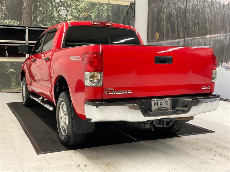 2007 Toyota Tundra SR5 TRD OFF ROAD / CREW MAX / 4X4 / SUNROOF  /LOCAL TRUCK / RUST FREE / 5.7L V8 / SHARP & CLEAN !! - Photo 7 - Gladstone, OR 97027