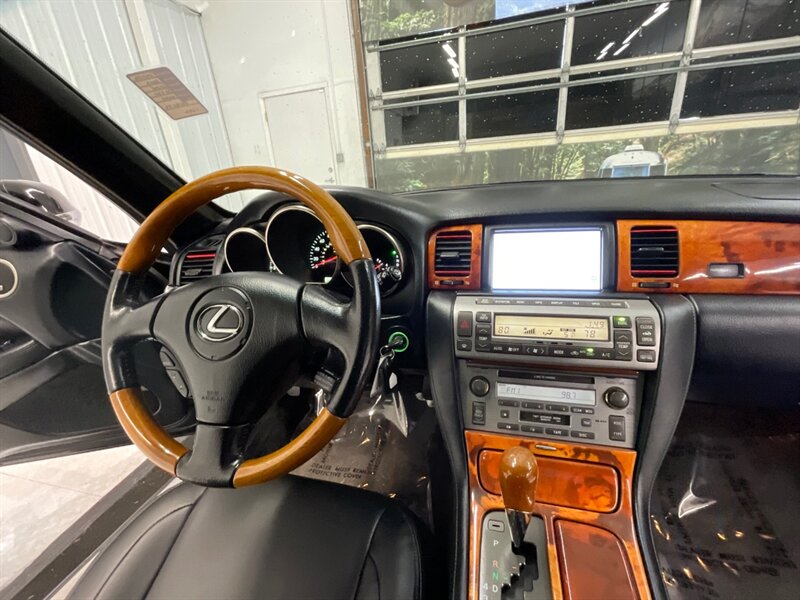 2003 Lexus SC 430 Convertible / Navi & Camera / TIMING BELT DONE  / Leather Seats / MARK Levinson Sound / 149,000 MILES - Photo 47 - Gladstone, OR 97027