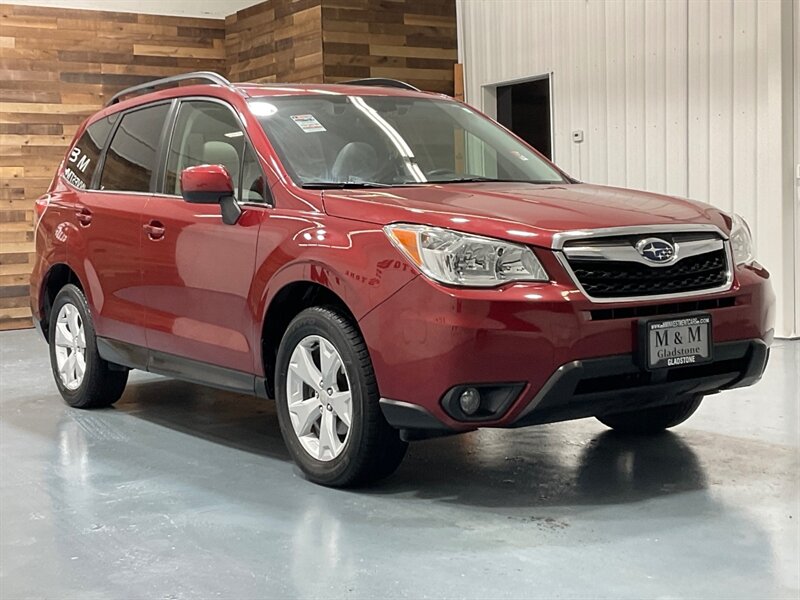 2016 Subaru Forester 2.5i Limited Sport Utility AWD / Leather Sunroof  / FULLY LOADED - Photo 2 - Gladstone, OR 97027