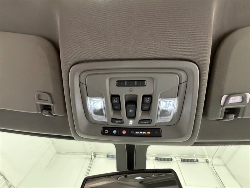 2020 Chevrolet Silverado 3500 LTZ 4X4 / 6.6L DURAMAX / Z71 / 1-OWNER / 41K Mile / BACKUP / NAV / LOCAL RUST FREE - Photo 33 - Gladstone, OR 97027