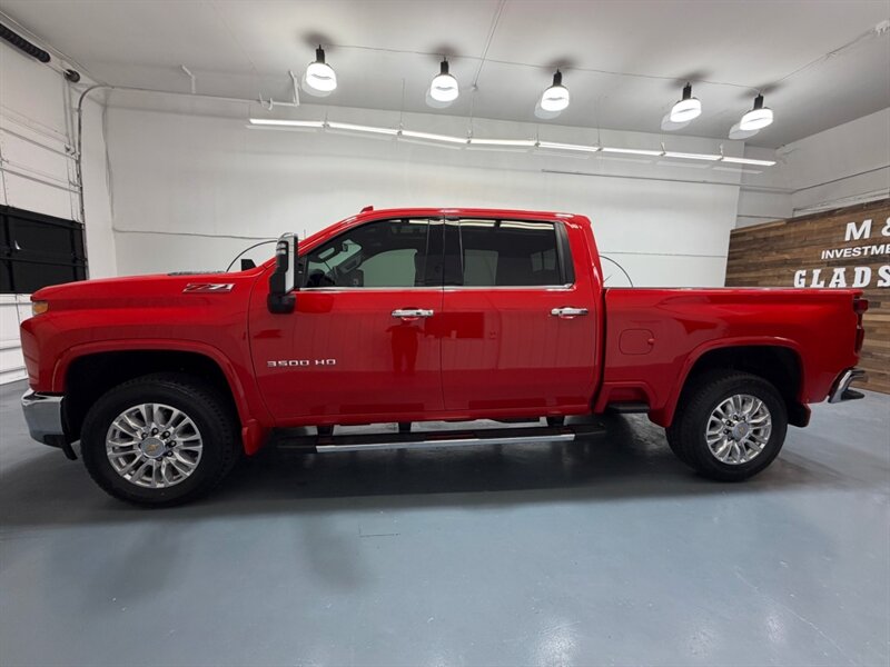 2020 Chevrolet Silverado 3500 LTZ 4X4 / 6.6L DURAMAX / Z71 / 1-OWNER / 41K Mile / BACKUP / NAV / LOCAL RUST FREE - Photo 4 - Gladstone, OR 97027