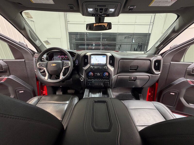 2020 Chevrolet Silverado 3500 LTZ 4X4 / 6.6L DURAMAX / Z71 / 1-OWNER / 41K Mile / BACKUP / NAV / LOCAL RUST FREE - Photo 30 - Gladstone, OR 97027