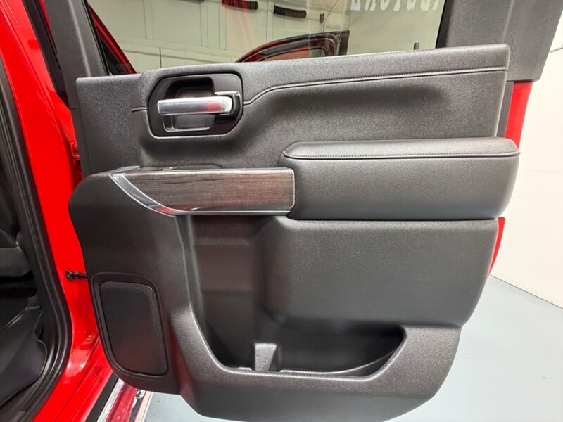 2020 Chevrolet Silverado 3500 LTZ 4X4 / 6.6L DURAMAX / Z71 / 1-OWNER / 41K Mile / BACKUP / NAV / LOCAL RUST FREE - Photo 40 - Gladstone, OR 97027