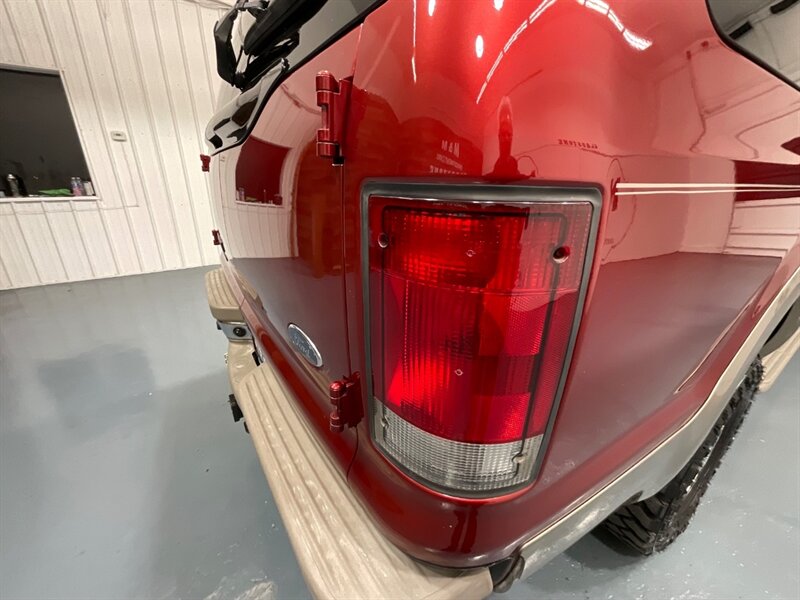 2001 Ford Excursion Limited 4X4 / 7.3L DIESEL / ZERO RUST / NEW TIRES  / 3RD ROW SEAT / NO MODIFICATION / 159K MILES - Photo 28 - Gladstone, OR 97027