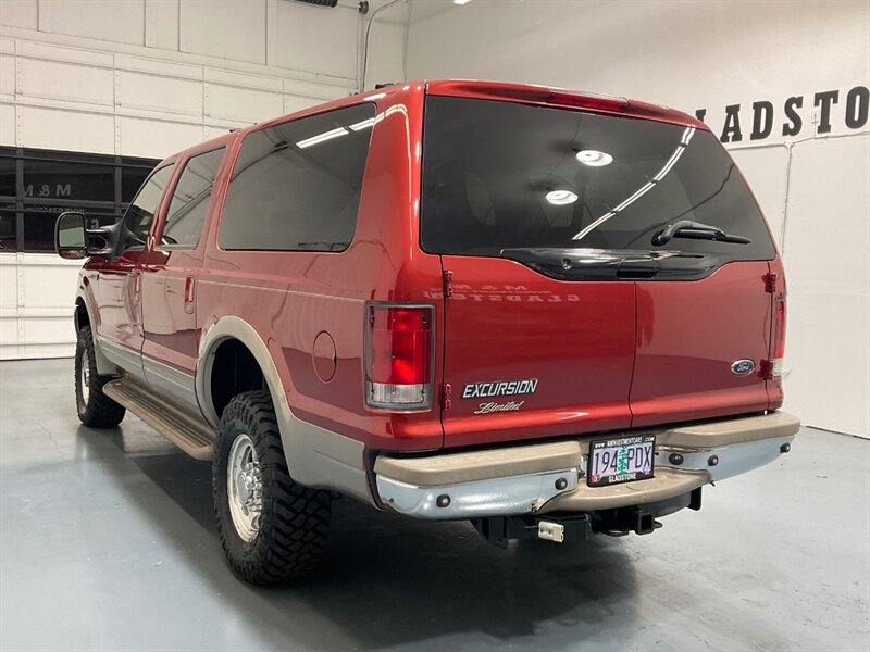 2001 Ford Excursion Limited 4X4 / 7.3L DIESEL / ZERO RUST / NEW TIRES  / 3RD ROW SEAT / NO MODIFICATION / 159K MILES - Photo 8 - Gladstone, OR 97027