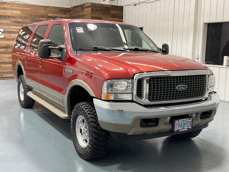 2001 Ford Excursion Limited 4X4 / 7.3L DIESEL / ZERO RUST / NEW TIRES  / 3RD ROW SEAT / NO MODIFICATION / 159K MILES - Photo 2 - Gladstone, OR 97027