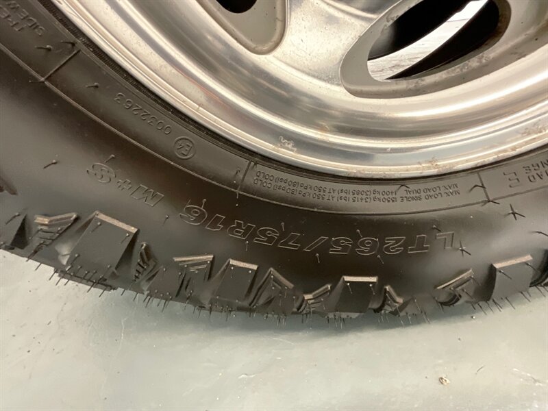 2001 Ford Excursion Limited 4X4 / 7.3L DIESEL / ZERO RUST / NEW TIRES  / 3RD ROW SEAT / NO MODIFICATION / 159K MILES - Photo 45 - Gladstone, OR 97027