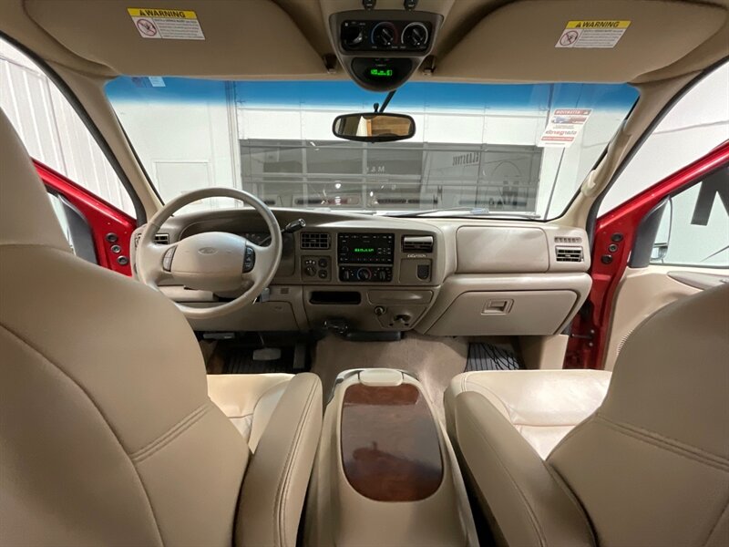 2001 Ford Excursion Limited 4X4 / 7.3L DIESEL / ZERO RUST / NEW TIRES  / 3RD ROW SEAT / NO MODIFICATION / 159K MILES - Photo 40 - Gladstone, OR 97027