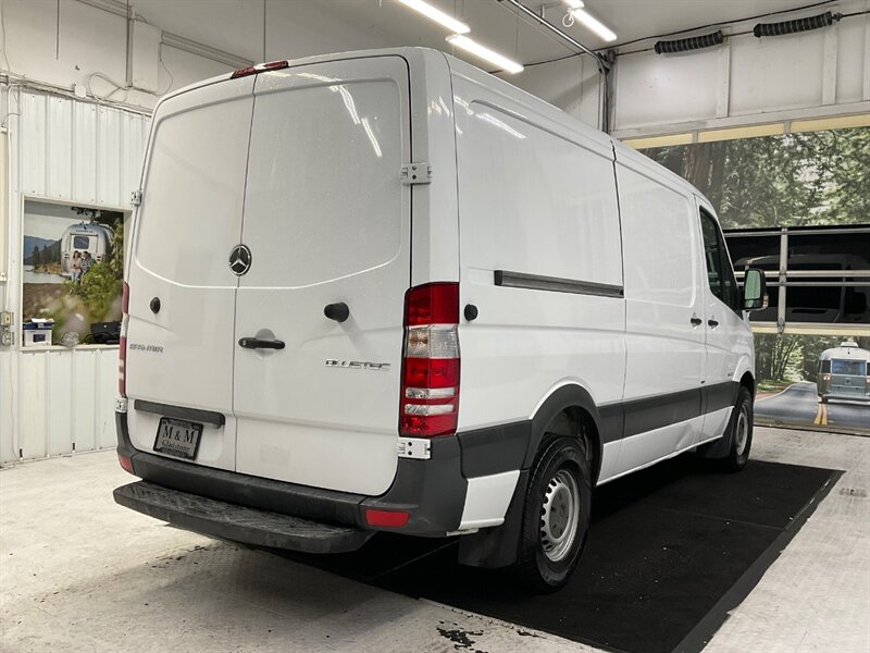 2014 Mercedes-Benz Sprinter 2500 CARGO VAN / 3.0L V6 DIESEL / 1-OWNER  / STANDARD ROOF & 144 " WB / BACKUP CAMERA - Photo 8 - Gladstone, OR 97027