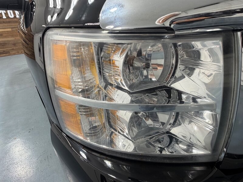 2011 Chevrolet Silverado 1500 LTZ 4X4 5.3L V8 / Leather Heated Seats /ZERO RUST - Photo 27 - Gladstone, OR 97027
