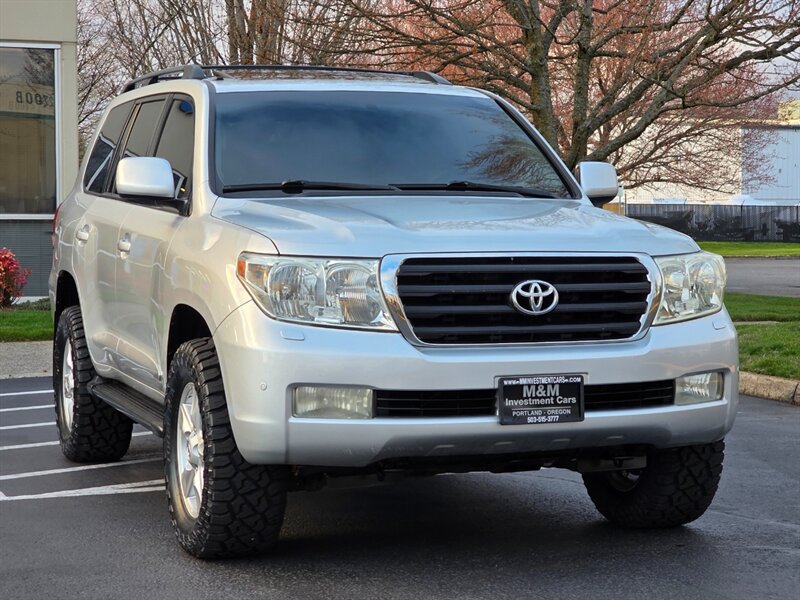 2008 Toyota Land Cruiser 4X4 / FULLY LOADED / CRAWL CONTROL /DIFF LOCK  / BRAND NEW TIRES/ LIFTED / SERVICE RECORDS