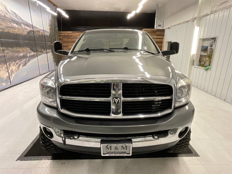 2007 Dodge Ram 2500 BIG HORN 4X4 / 5.9L DIESEL / 6-SPEED / LIFTED  / LOCAL TRUCK / RUST FREE / 6-INC LIFT w. BRAND NEW 37 " MUD TIRES & 18 " XD WHEELS / LONG BED / 142,000 MILES - Photo 5 - Gladstone, OR 97027