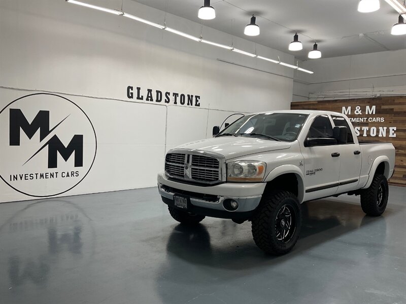 2006 Dodge Ram 2500 SLT BIG HORN 4X4 / 5.9L DIESEL / 1-OWNER / LIFTED  / BRAND NEW TIRES / ZERO RUST - Photo 57 - Gladstone, OR 97027