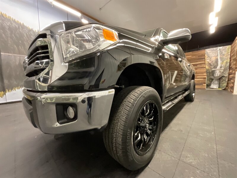 2016 Toyota Tundra 1794 Edition CrewMax 4X4 / 5.7L V8 / SHARP & CLEAN  Fuel Wheels / Sunroof / Leather & Heated Seats / Navigation / LOADED - Photo 9 - Gladstone, OR 97027