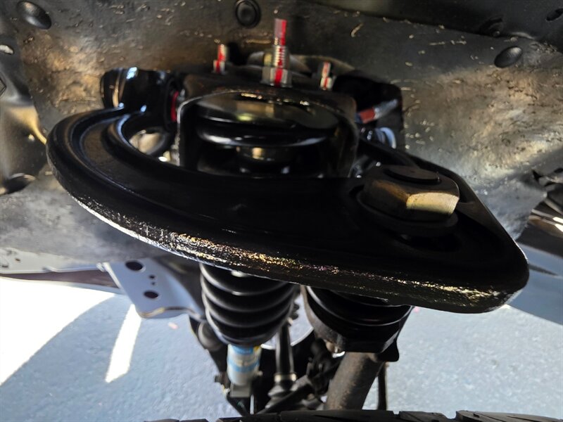 2002 Toyota Tacoma 4X4 V6 5 SPEED MANUAL / TIMING BELT DONE / LIFTED / PRO COMP WHEELS / BF GOODRICH TIRES / EXCELLENT SERVICE HISTORY - Photo 44 - Portland, OR 97217