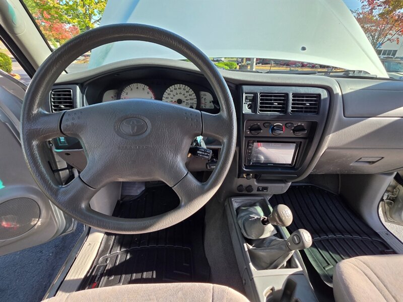 2002 Toyota Tacoma 4X4 V6 5 SPEED MANUAL / TIMING BELT DONE / LIFTED / PRO COMP WHEELS / BF GOODRICH TIRES / EXCELLENT SERVICE HISTORY - Photo 39 - Portland, OR 97217