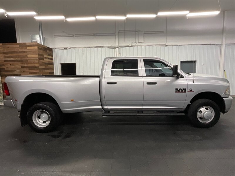 2017 RAM 3500 Tradesman Crew Cab 4X4 / 6.7L DIESEL / DUALLY  1-OWNER / BRAND NEW TIRES / GOOSE NECK / CLEAN - Photo 4 - Gladstone, OR 97027