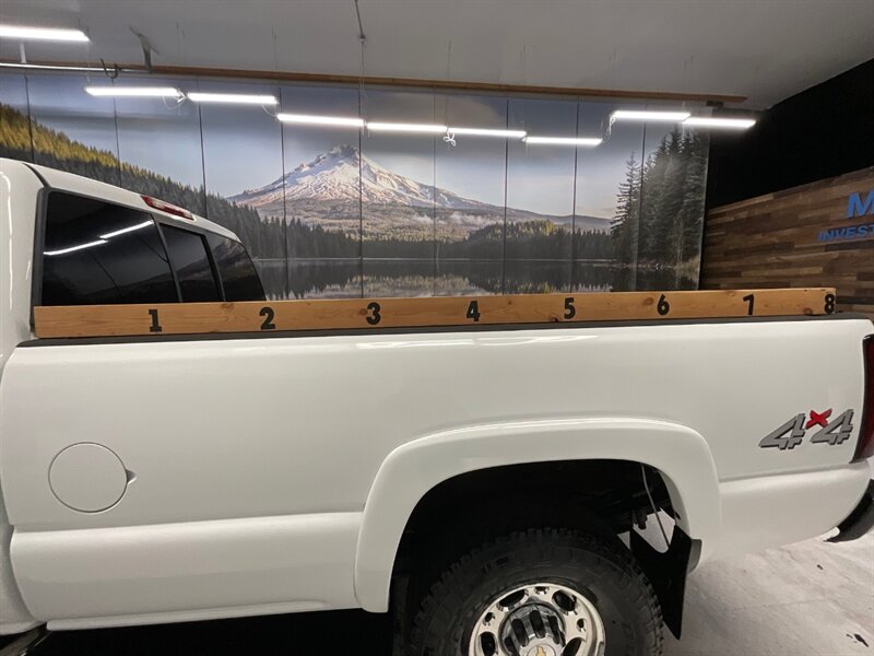 2005 Chevrolet Silverado 3500 LT 4X4 / 6.6L DURAMAX DIESEL / Leather / LOCAL  / RUST FREE / Long Bed - Photo 9 - Gladstone, OR 97027