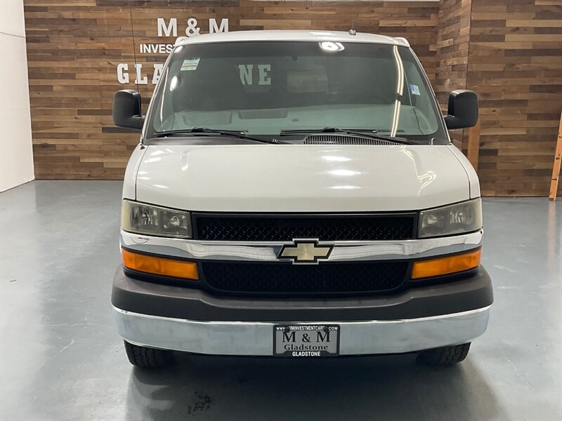 2013 Chevrolet Express LT 3500  Van 15-Passenger / 6.0L V8 / 80K MILES  / ZERO RUST / BRAND NEW TIRES 10-PLY - Photo 5 - Gladstone, OR 97027