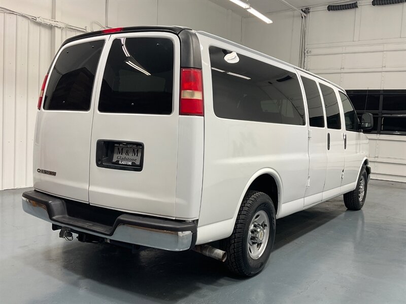 2013 Chevrolet Express LT 3500  Van 15-Passenger / 6.0L V8 / 80K MILES  / ZERO RUST / BRAND NEW TIRES 10-PLY - Photo 7 - Gladstone, OR 97027