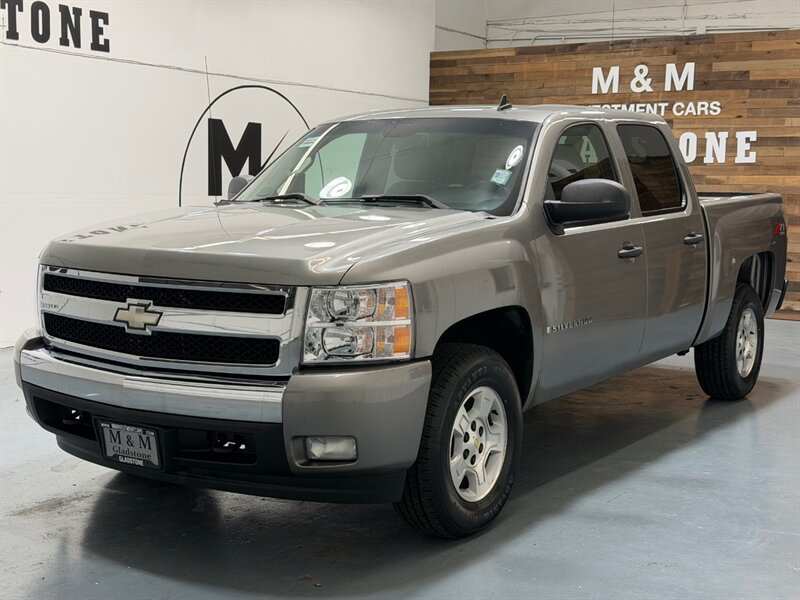 2007 Chevrolet Silverado 1500 LT Z-71 4X4 5.3L V8 Crew Cab / 1-OWNER LOCAL /ZERO RUST /TOWING PKG / LOW MILES - Photo 52 - Gladstone, OR 97027