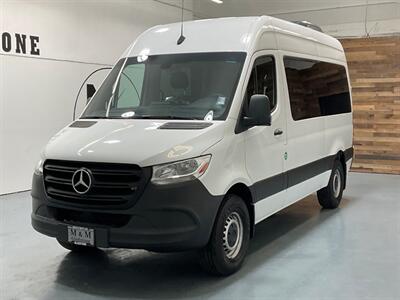 2019 Mercedes-Benz Sprinter 2500 Passenger Van / 3.0L V6 DIESEL / 21K MILES  / 12-Passenger Full Size Van / Leather Seats / HIGHROOF / 144inc WB / Backup Camera Van