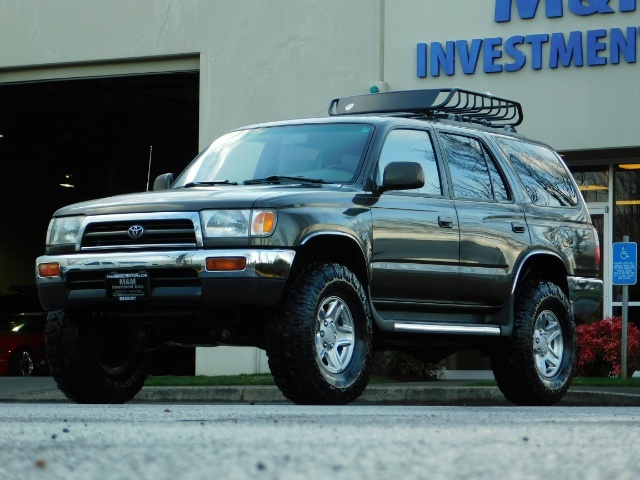 1998 Toyota 4Runner SR5 4X4 / 3.4L V6 / 1-OWNER / NEW LIFT !!   - Photo 41 - Portland, OR 97217