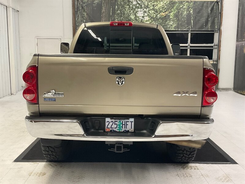 2008 Dodge Ram 2500 SLT Quad Cab 4X4 / 6.7L DIESEL / NEW TIRES  / LEVELED w. BRAND NEW 35 " MUD TIRES / LOCAL TRUCK / RUST FREE / Backup Camera / Super Clean !! - Photo 6 - Gladstone, OR 97027