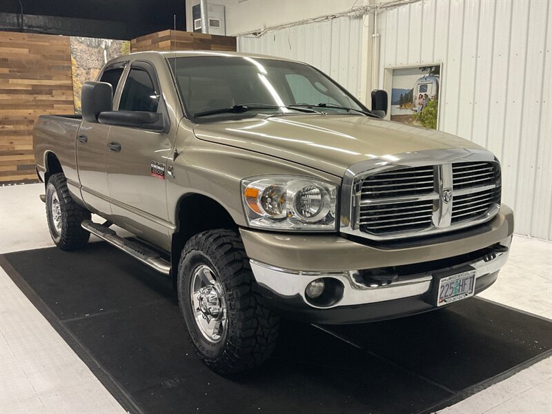 2008 Dodge Ram 2500 SLT Quad Cab 4X4 / 6.7L DIESEL / NEW TIRES  / LEVELED w. BRAND NEW 35 " MUD TIRES / LOCAL TRUCK / RUST FREE / Backup Camera / Super Clean !! - Photo 2 - Gladstone, OR 97027