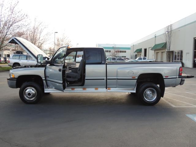 1997 Dodge Ram 3500 DUALLY 4X4 12-valve CUMMINS Diesel 5-SPEED MANUAL   - Photo 12 - Portland, OR 97217