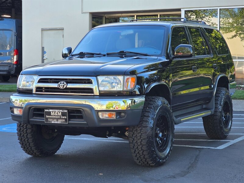 2000 Toyota 4Runner V6 3.4L / 4X4 / TIMING BELT DONE / NEW LIFT  / NEW WHEELS & TIRES / LOW MILES / NO-RUST - Photo 1 - Portland, OR 97217
