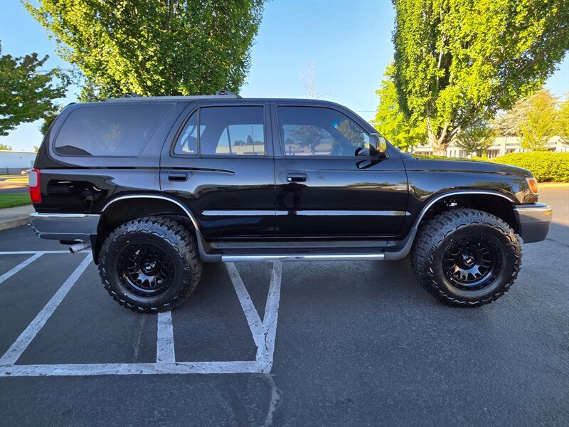 2000 Toyota 4Runner V6 3.4L / 4X4 / TIMING BELT DONE / NEW LIFT  / NEW WHEELS & TIRES / LOW MILES / NO-RUST - Photo 4 - Portland, OR 97217