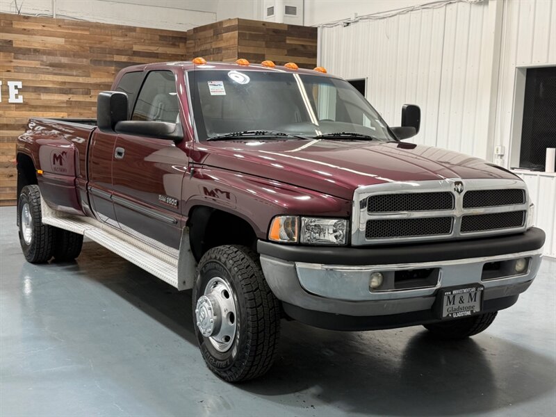 2001 Dodge Ram 3500 SLT Quad Cab 4X4/ 5.9L Diesel /Long bed/ 91K MILES / NEW TIRES / RUST FREE - Photo 2 - Gladstone, OR 97027