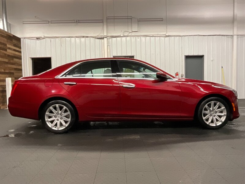 2014 Cadillac CTS 2.0T Luxury Collection AWD / Leather & Navigation  4Cyl Turbo / Navi & Backup Camera / Leather & Heated & Cooled Seats / 74,000 MILES - Photo 4 - Gladstone, OR 97027