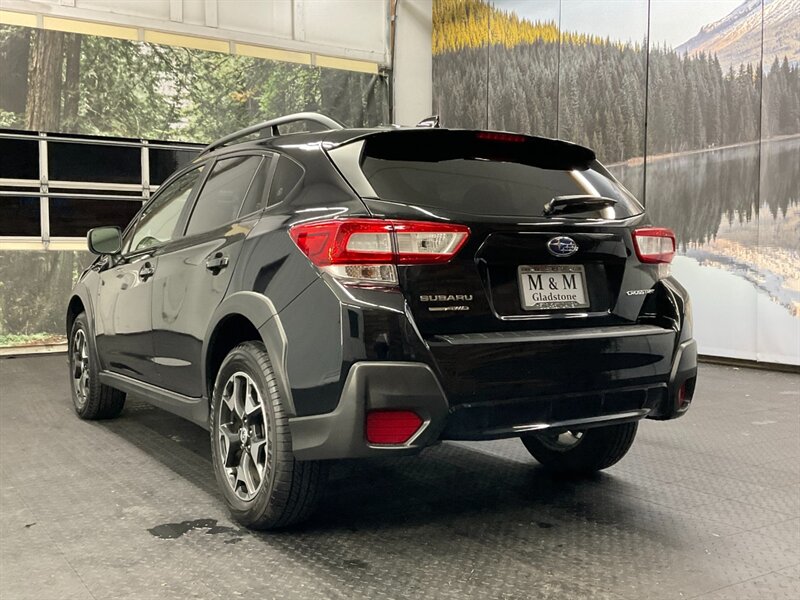 2018 Subaru XV Crossteck 2.0i Premium Sport Utility / 1-Owner / 10,000 MILE  Backup Camera / Sunroof / Heated Seats / Blind Spot Alert / SHARP & CLEAN !! - Photo 7 - Gladstone, OR 97027