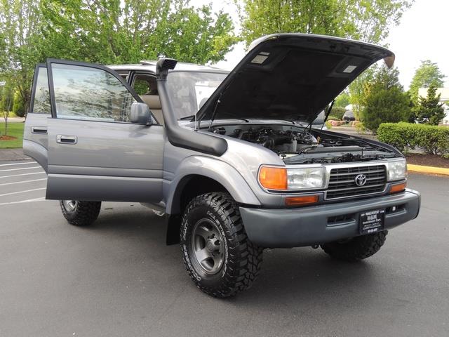 1996 Toyota Land Cruiser LIFTED OME / NEW MUD TIRES / 3RD SEATS SNORKEL   - Photo 28 - Portland, OR 97217