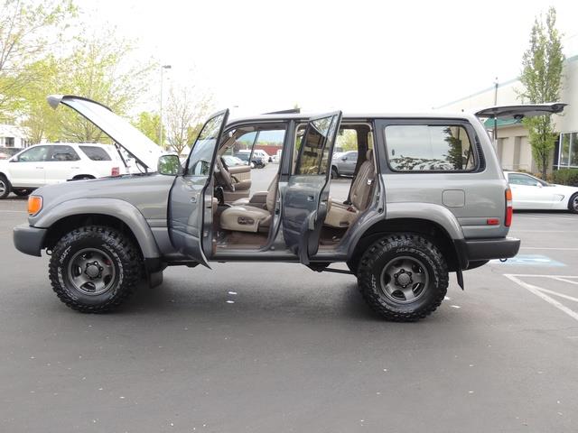 1996 Toyota Land Cruiser LIFTED OME / NEW MUD TIRES / 3RD SEATS SNORKEL   - Photo 20 - Portland, OR 97217