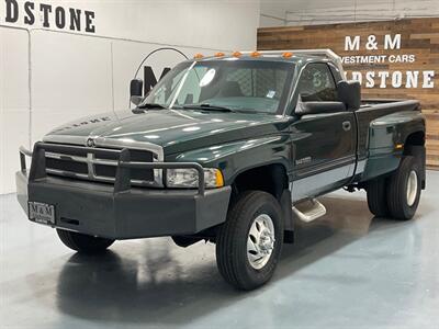 2000 Dodge Ram 3500 SLT Regular Cab 4X4 / 5.9L DIESEL / DUALLY / 6-SPD  / LOCAL Truck w. ZERO RUST / 6-SPEED MANUAL / ONLY 95,000 MILES