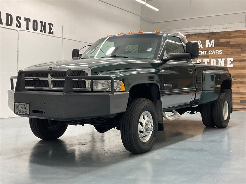 2000 Dodge Ram 3500 SLT Regular Cab 4X4 / 5.9L DIESEL / DUALLY / 6-SPD  / LOCAL Truck w. ZERO RUST / 6-SPEED MANUAL / ONLY 95,000 MILES - Photo 56 - Gladstone, OR 97027