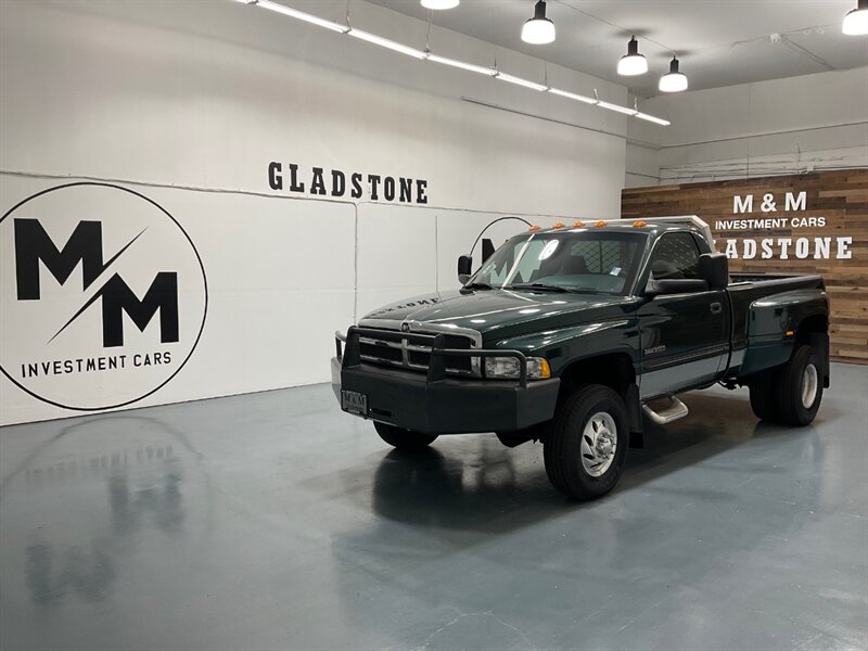 2000 Dodge Ram 3500 SLT Regular Cab 4X4 / 5.9L DIESEL / DUALLY / 6-SPD  / LOCAL Truck w. ZERO RUST / 6-SPEED MANUAL / ONLY 95,000 MILES - Photo 25 - Gladstone, OR 97027