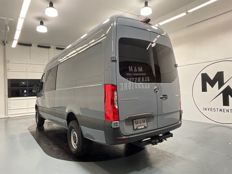 2020 Mercedes-Benz Sprinter 2500 CARGO VAN CREW 4X4 /HIGHROOF 170 " WB/ DIESEL  / 1-OWNER/ Leather Heated Seats - Photo 8 - Gladstone, OR 97027