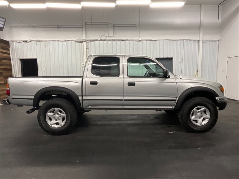 2004 Toyota Tacoma SR5 Double Cab 4X4 / NEW TIRES / NEW TIMING BELT   - Photo 4 - Gladstone, OR 97027