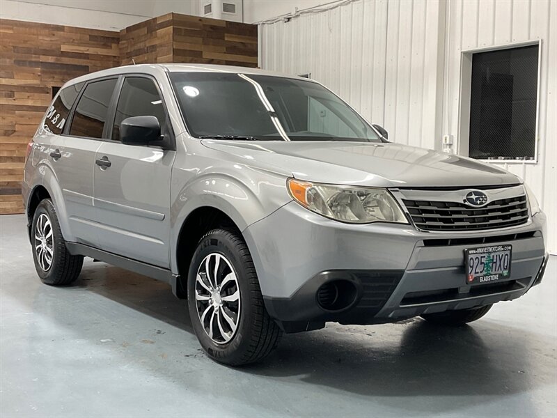 2010 Subaru Forester 2.5X Sport Utility AWD / 4Cyl / 5-SPEED MANUAL   - Photo 2 - Gladstone, OR 97027