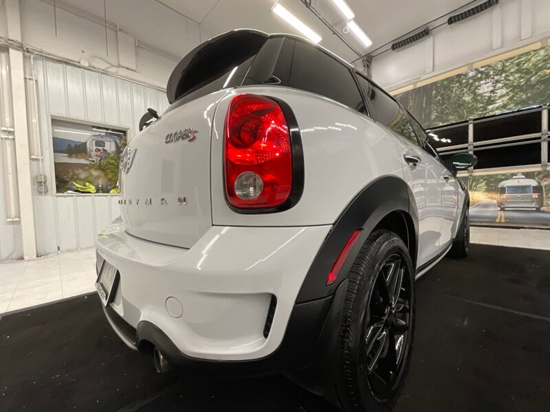 2016 MINI Countryman Cooper S Hatchback 4Dr / 1.6L 4Cyl Turbo / Leather  / Panoramic Sunroof / Automatic / Leather & Heated Seats / 81,000 MILES - Photo 10 - Gladstone, OR 97027