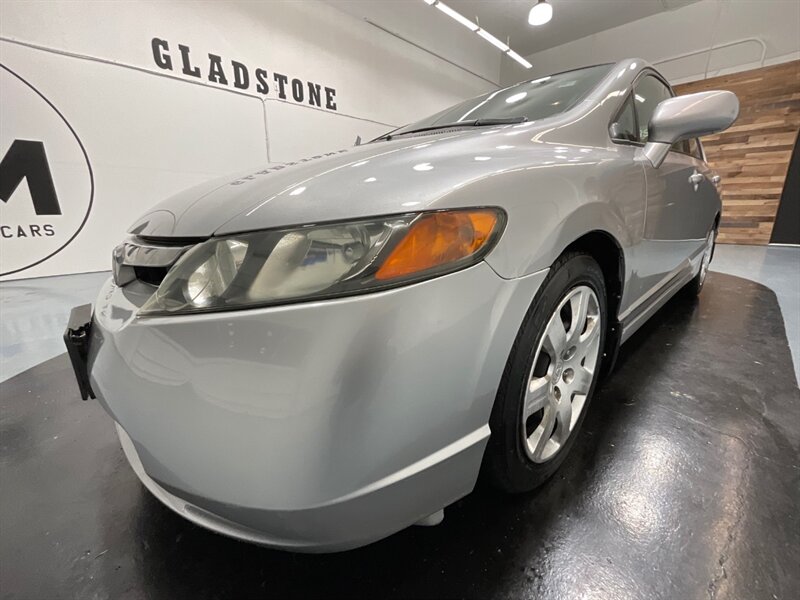 2008 Honda Civic LX Sedan / 4Cyl / Automatic / 112K Miles   - Photo 21 - Gladstone, OR 97027